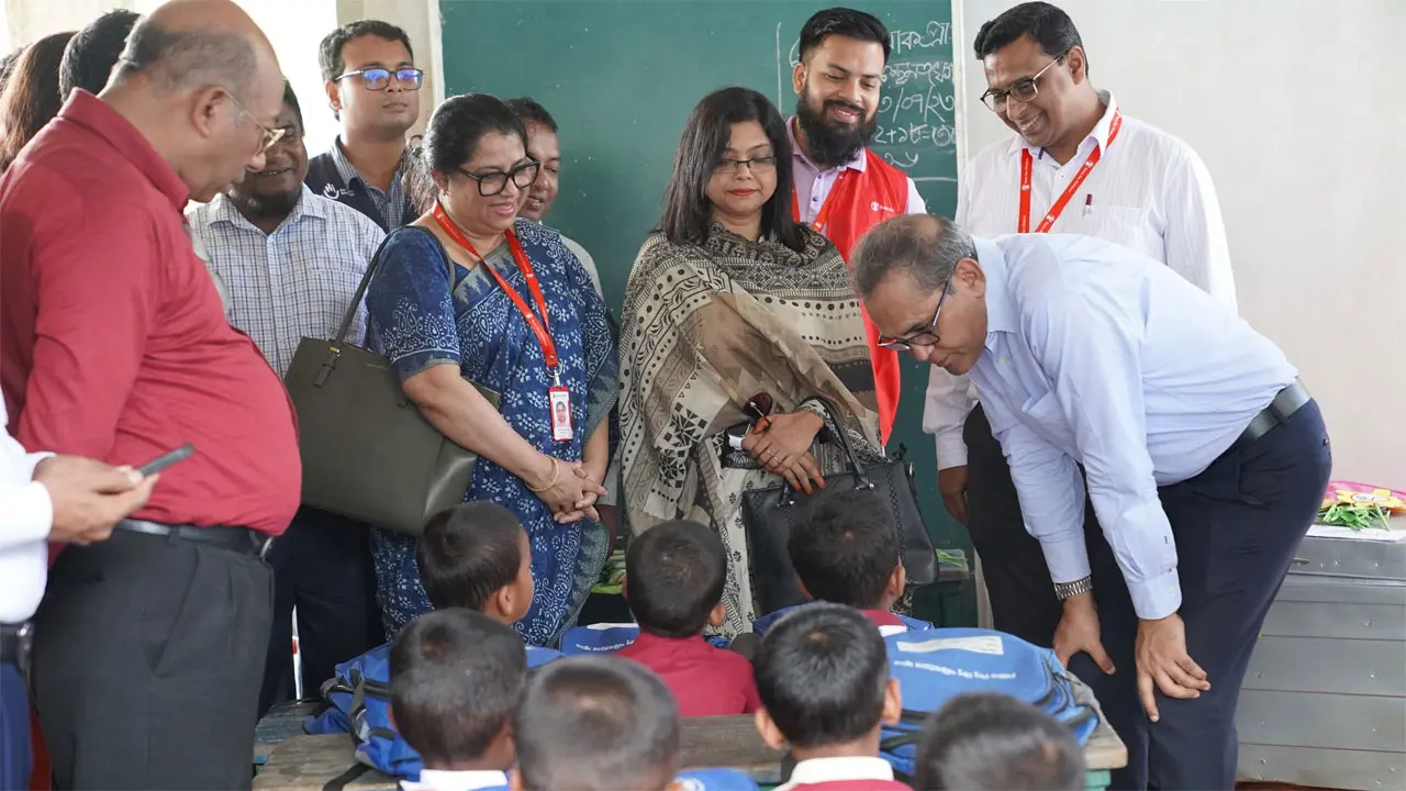 সেভ দ্য চিলড্রেনে নিয়োগ বিজ্ঞপ্তি, কর্মস্থল ঢাকায়  