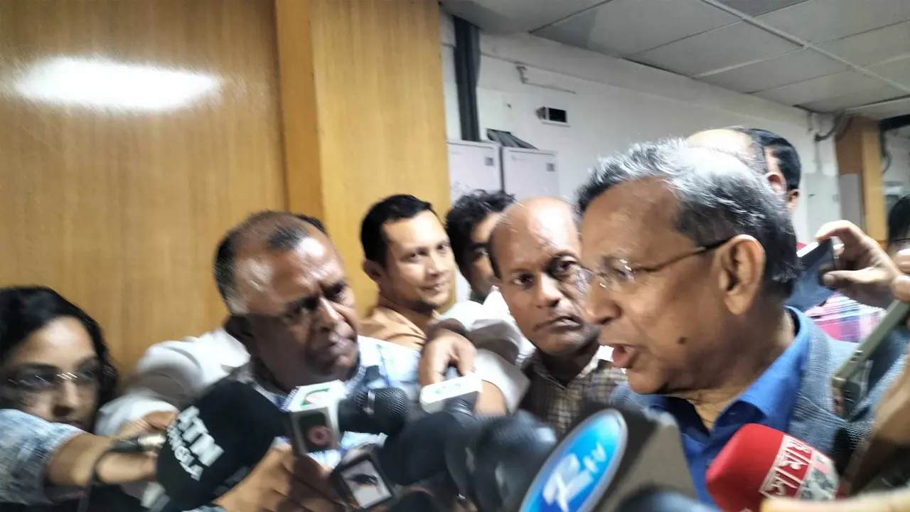 রাজনীতি নয়, বিএনপি নেতাদের গ্রেপ্তার অপরাধ সংশ্লিষ্টতায়