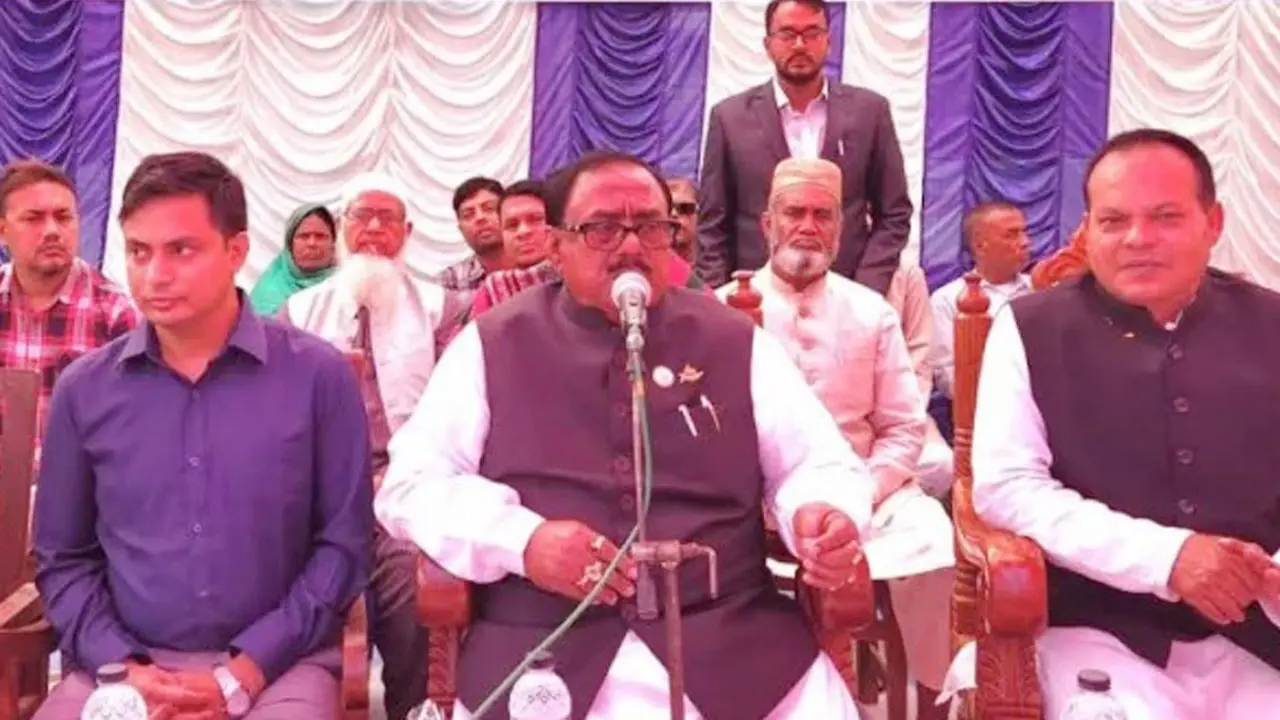 এখন আর গ্রামে ভিক্ষুক দেখা যায় না : খাদ্যমন্ত্রী