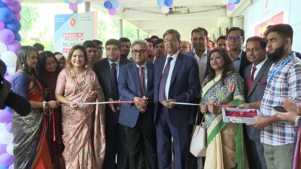 রাজনৈতিক অস্থিরতায় রাজস্ব আদায় ক্ষতিগ্রস্ত হওয়ার আশঙ্কা