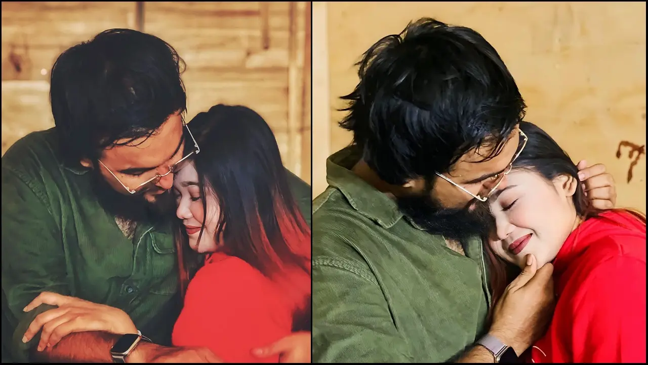 নোবেলের সঙ্গে কে এই তরুণী