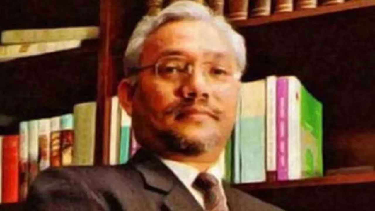বঙ্গবন্ধুর খুনি নূর চৌধুরীকে নিয়ে সিবিসির অনুসন্ধানী প্রতিবেদন