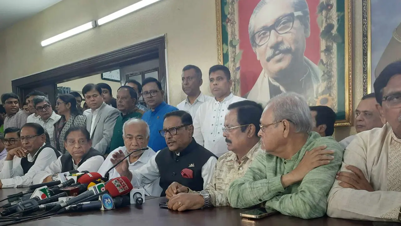 যে ট্রেন চলে গেল তা থামানোর ক্ষমতা তাদের নেই : কাদের