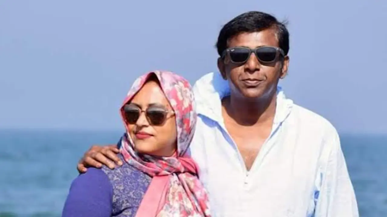 স্বতন্ত্রের ফরম নিলেন নৌকা প্রার্থীর স্ত্রী