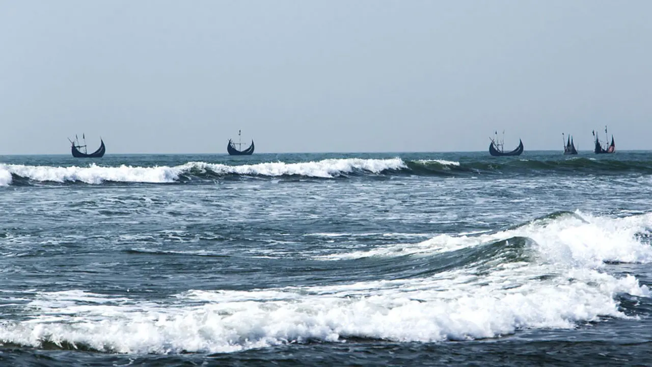 সুস্পষ্ট লঘুচাপটি কিছুটা অগ্রসর হয়েছে