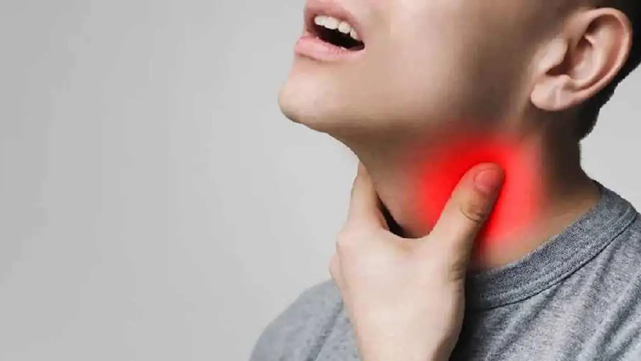 খুসখুসে কাশি থেকে মুক্তির ঘরোয়া উপায়