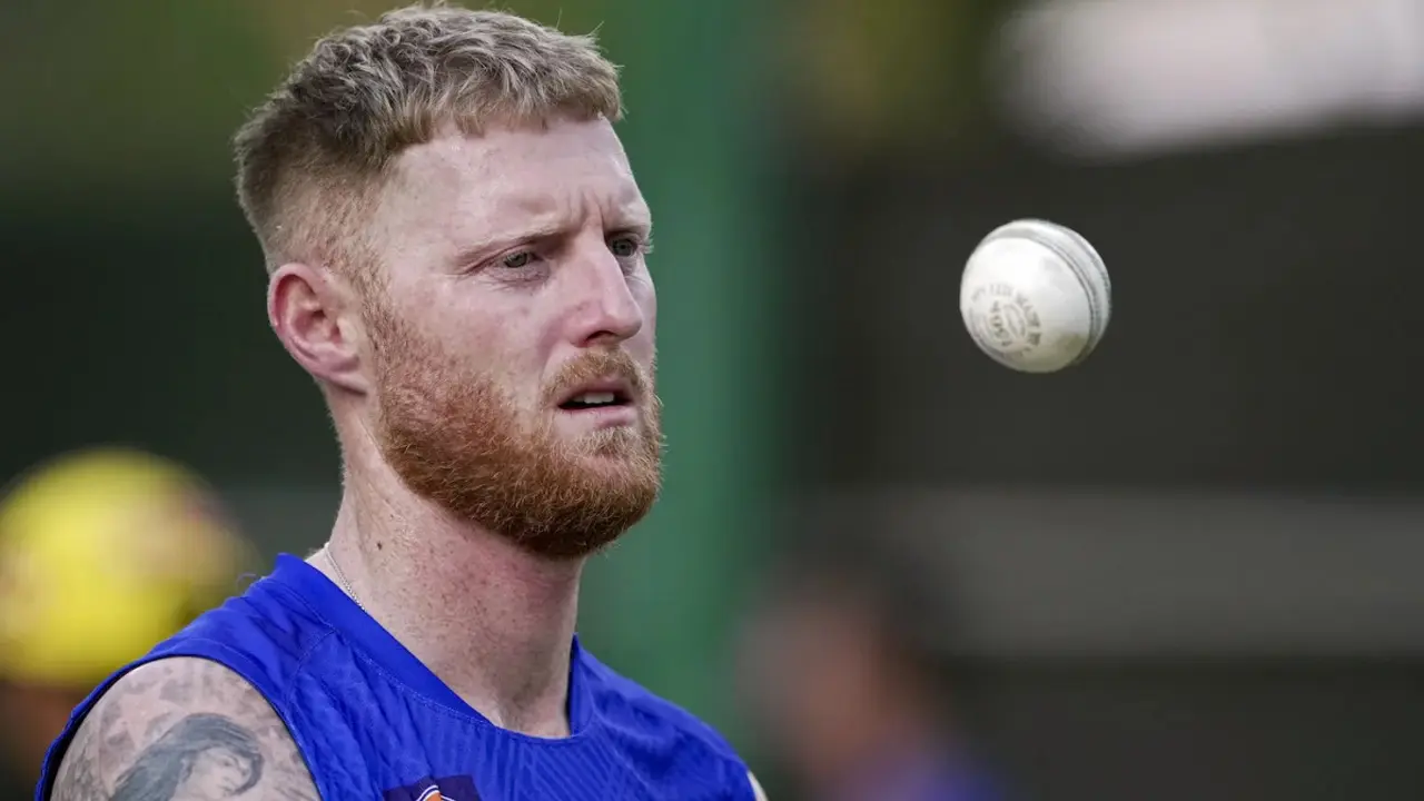 আইপিএল থেকে নিজেকে সরিয়ে নিলেন স্টোকস
