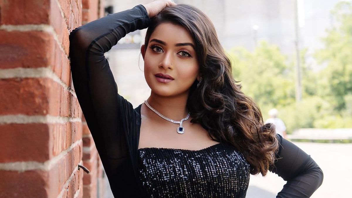 বাসায় ফিরেছেন তানজিন তিশা