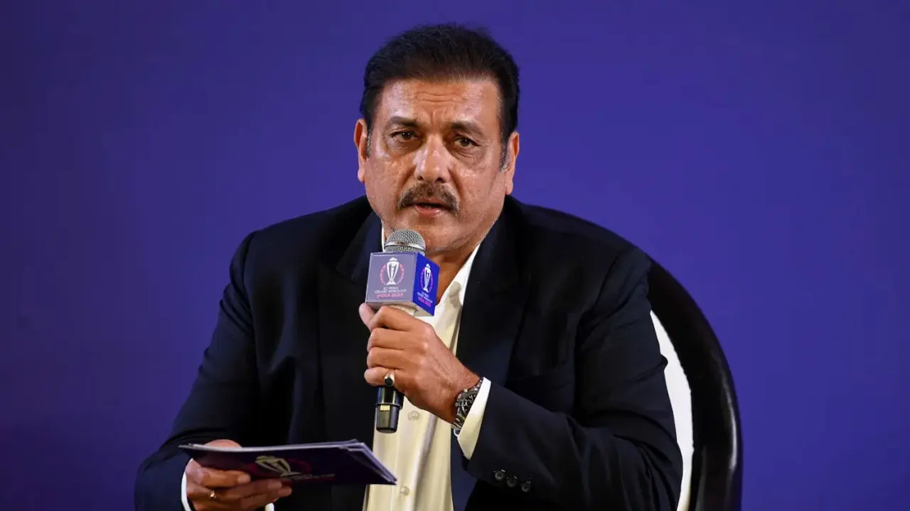 ওয়ানডে ক্রিকেটের দৈর্ঘ্য কমানোর পরামর্শ শাস্ত্রীর
