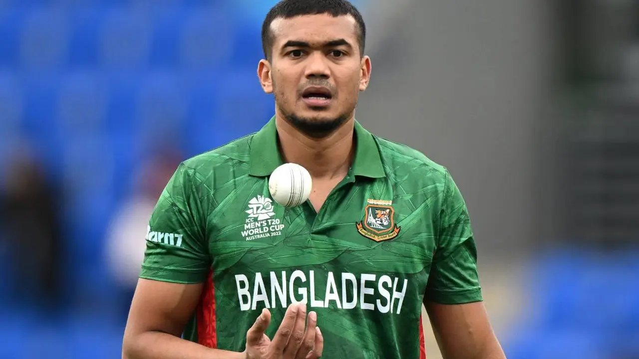 ম্যাচ হারের পর এক প্রশ্নে ‘বিরক্ত’ তাসকিন!