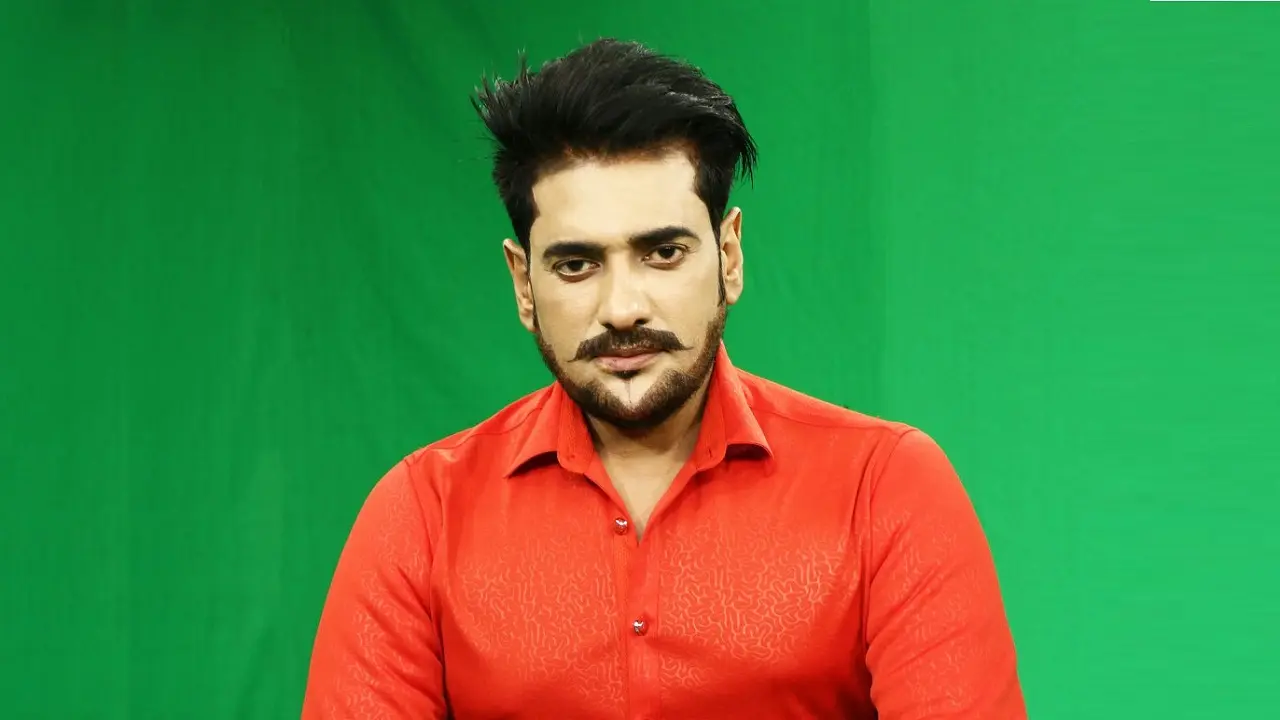 নিজের গাড়ি বিক্রি করবেন অনন্ত জলিল