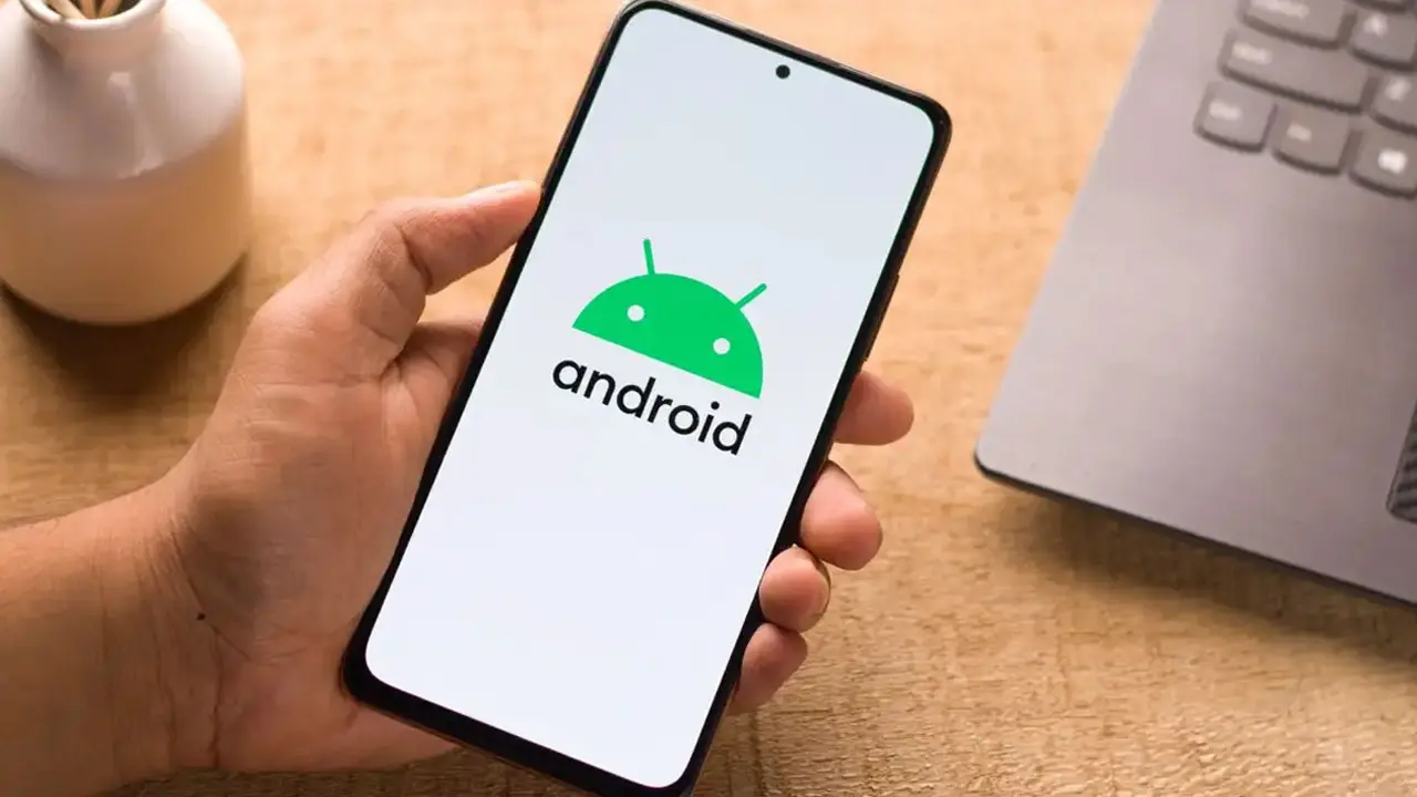 অ্যান্ড্রয়েড ১৪ পাচ্ছে যেসব ফোন, নতুন কি ফিচার থাকছে?