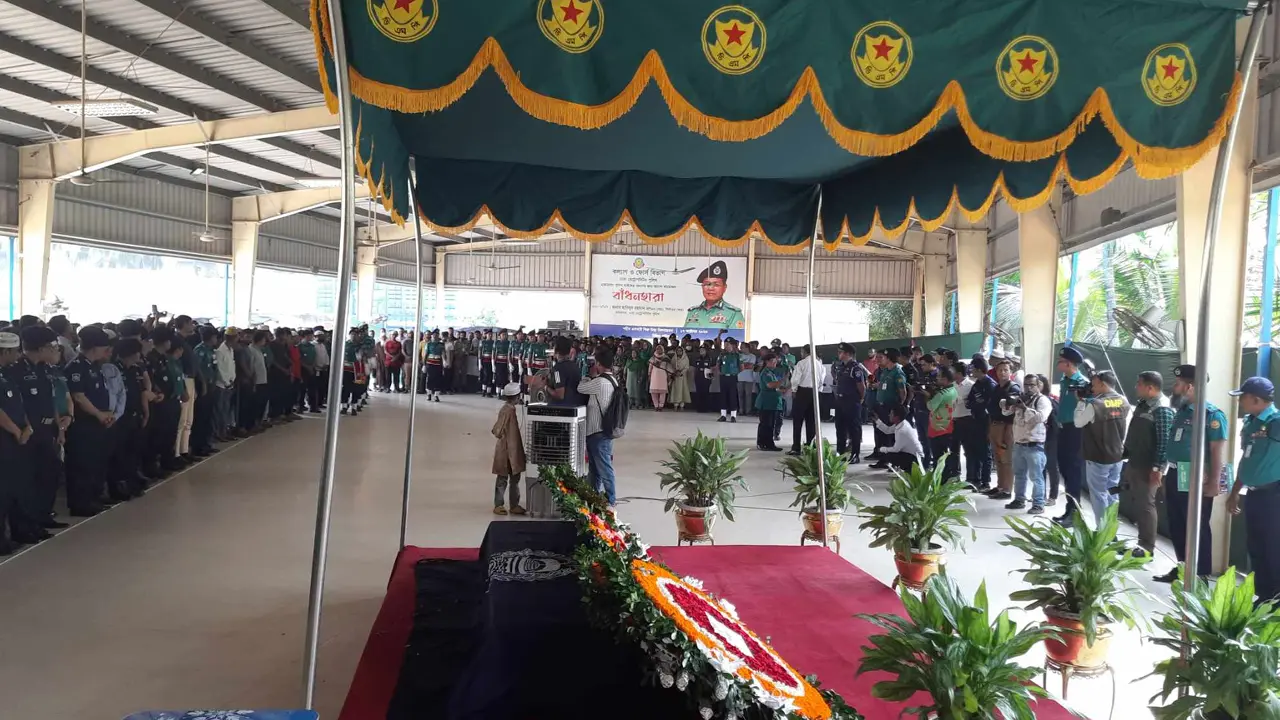পুলিশ সদস্য আমিরুল হত্যায় সরাসরি জড়িত দুজন গ্রেপ্তার