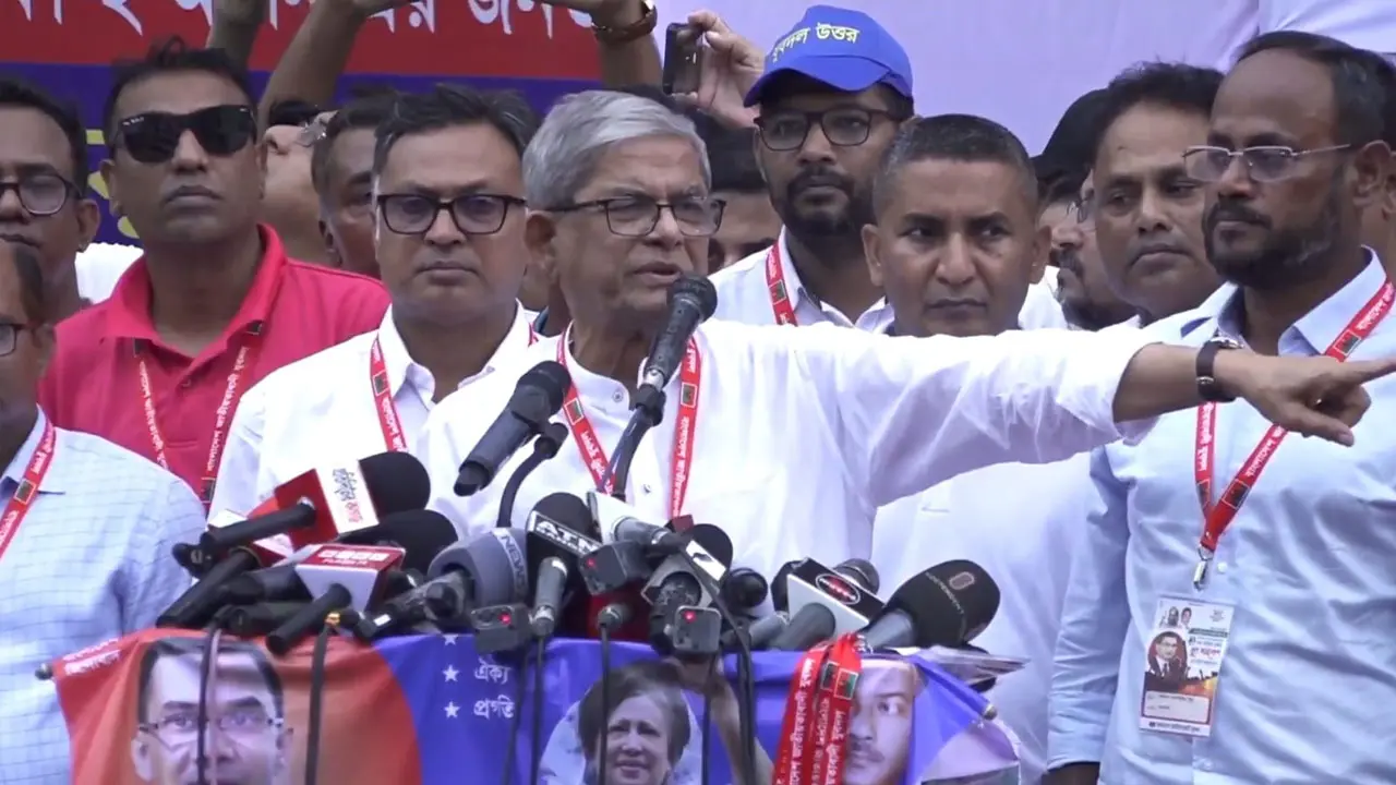 জীবন দিয়ে লড়াই করছি, পেছন ফিরে তাকানোর সময় নেই : ফখরুল
