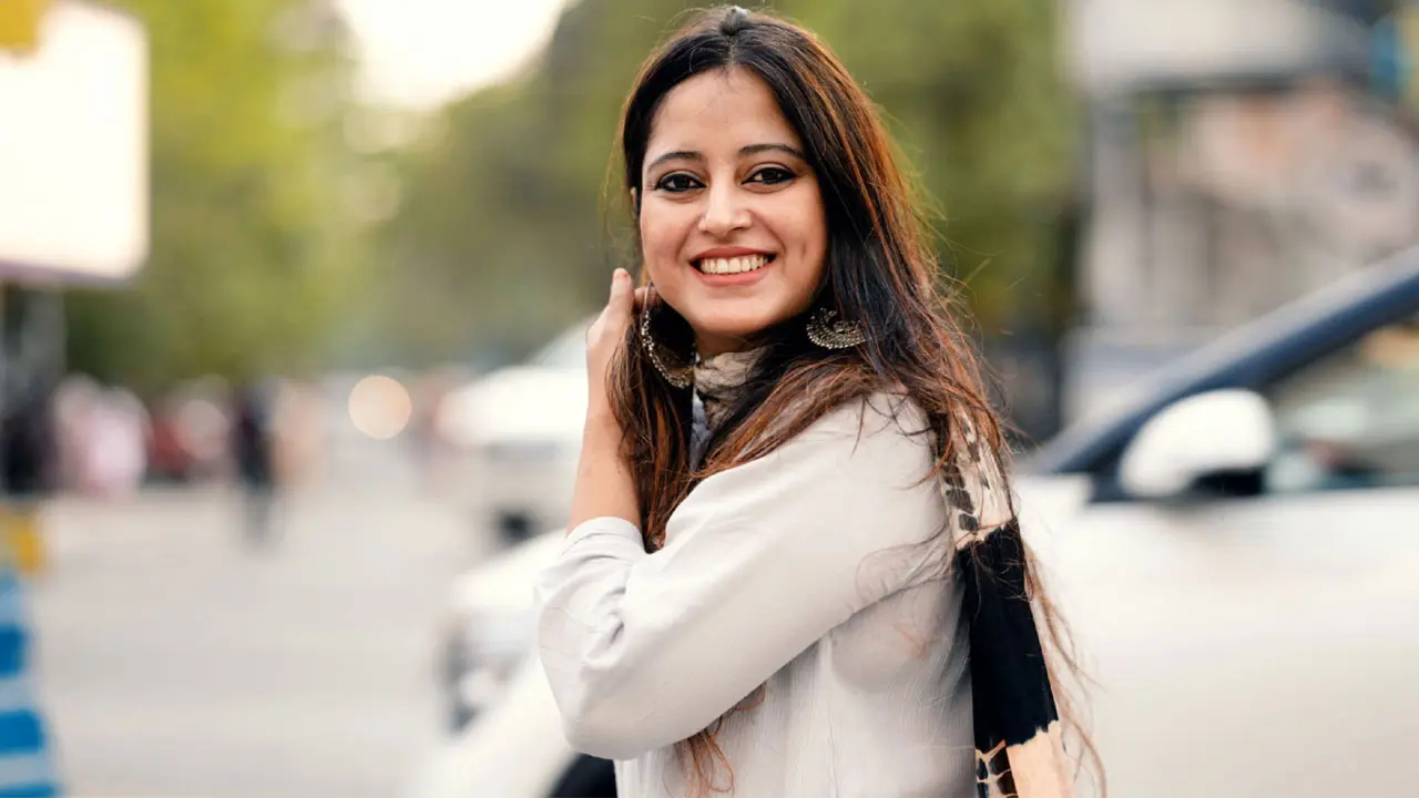 হাসির উপকারিতা জেনে নিন