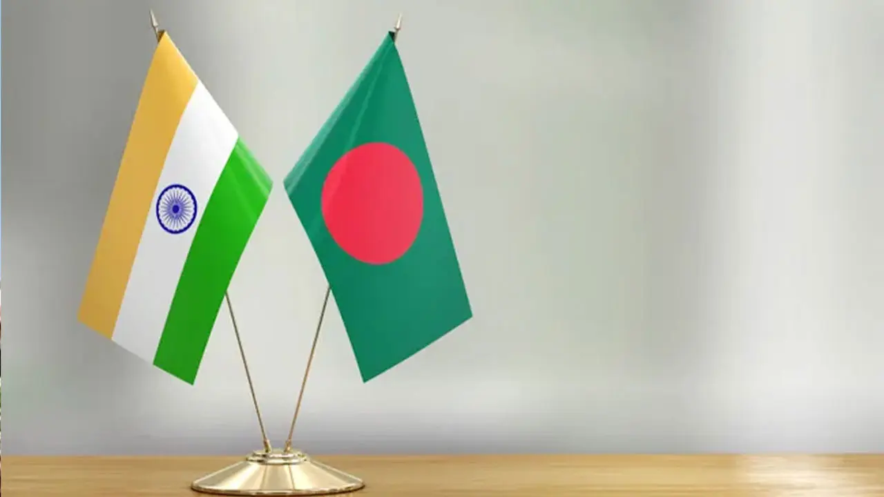 বাংলাদেশিদের দ্রুত ভিসা দিতে বড় সিদ্ধান্ত নিলো ভারতীয় দূতাবাস