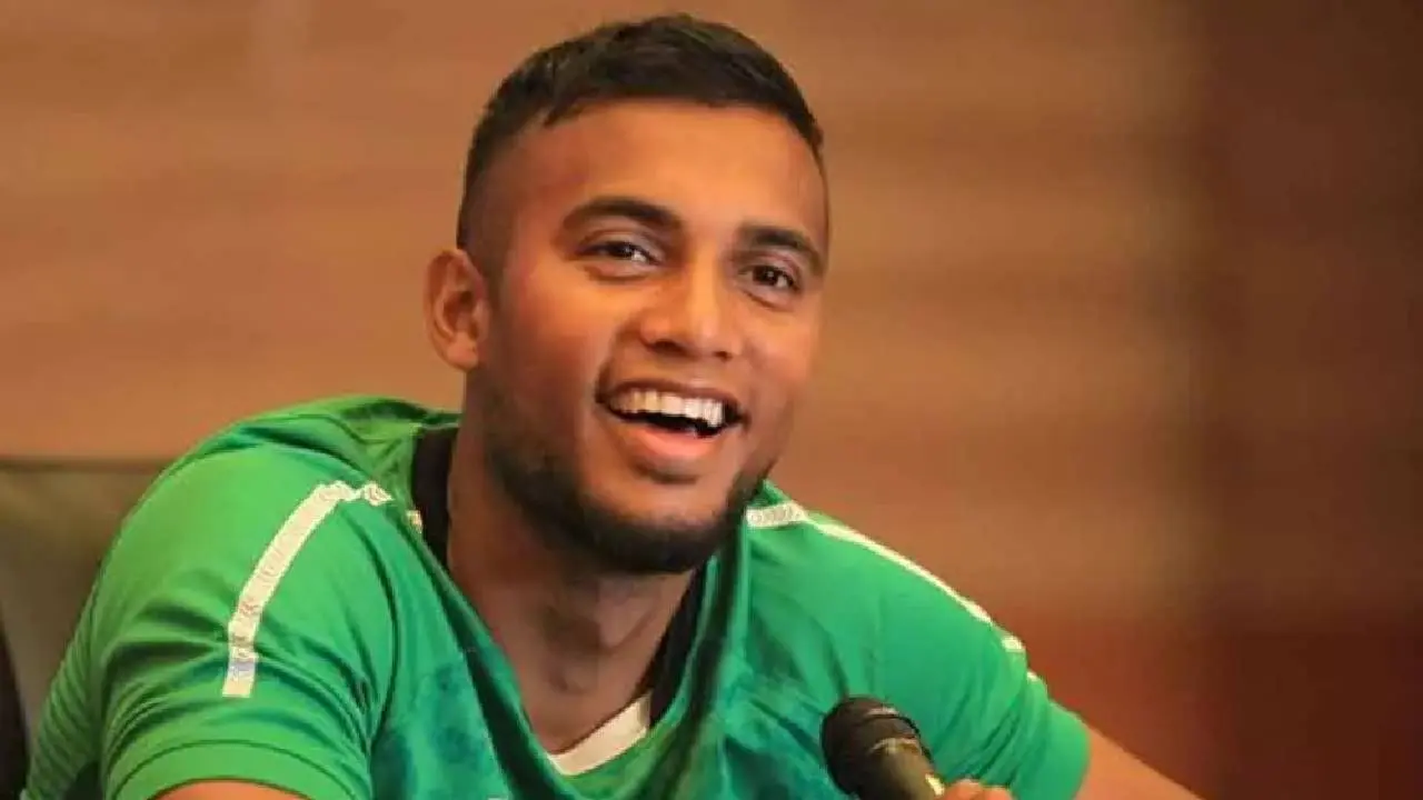 রোনালদিনহোর সঙ্গে দেখা করতে রেডিসনে জামাল