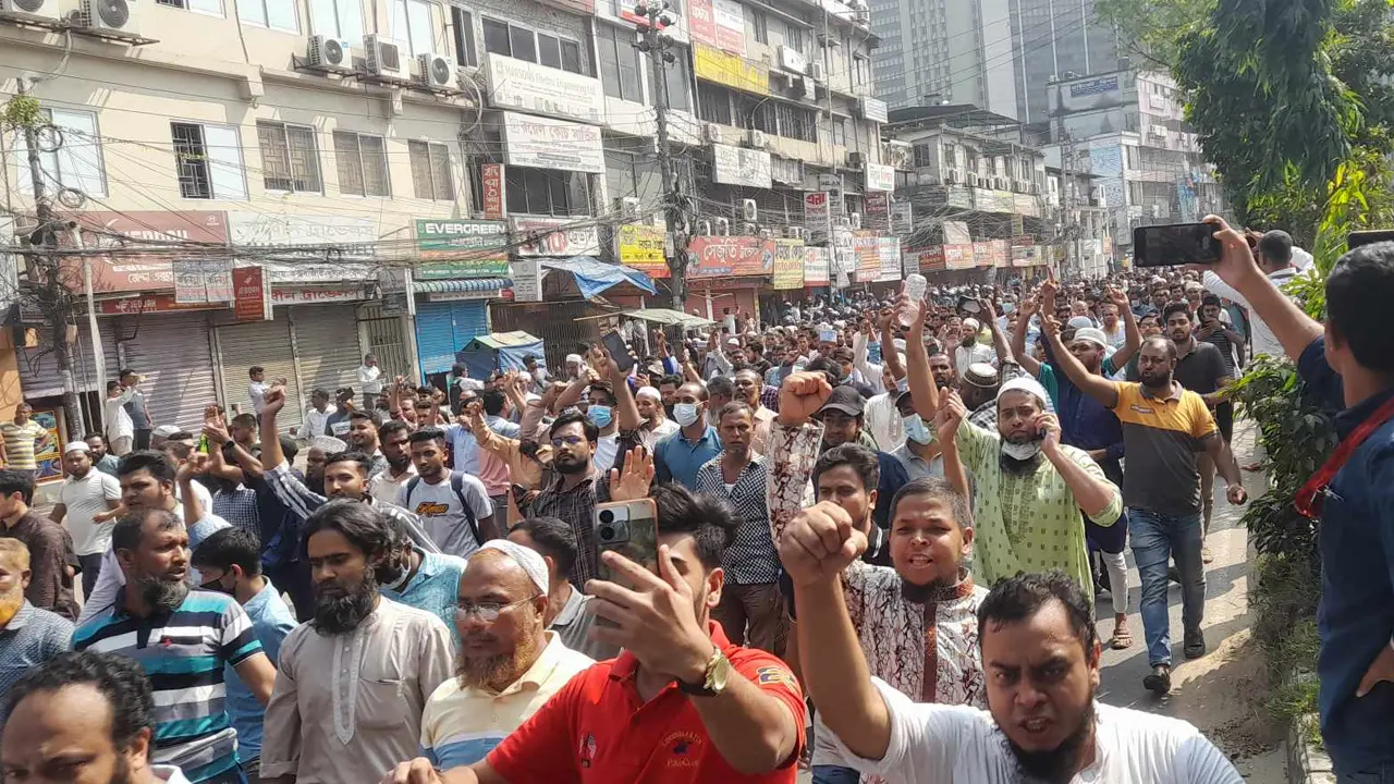 আরামবাগে জামায়াতকর্মী গুলিবিদ্ধ