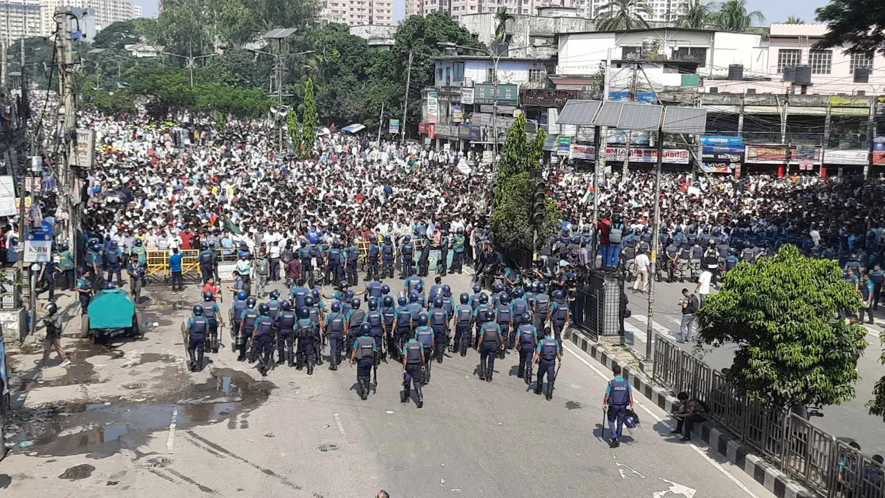 আরামবাগে হাজার হাজার জামায়াত-শিবির কর্মী