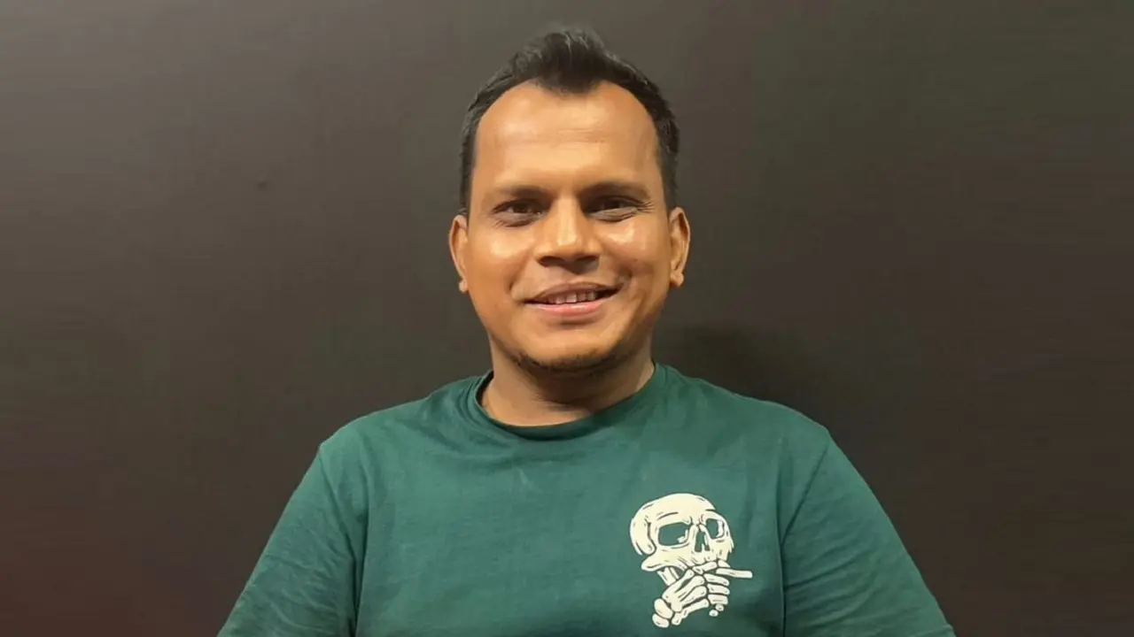 সকলের প্রতি কৃতজ্ঞ জীবন