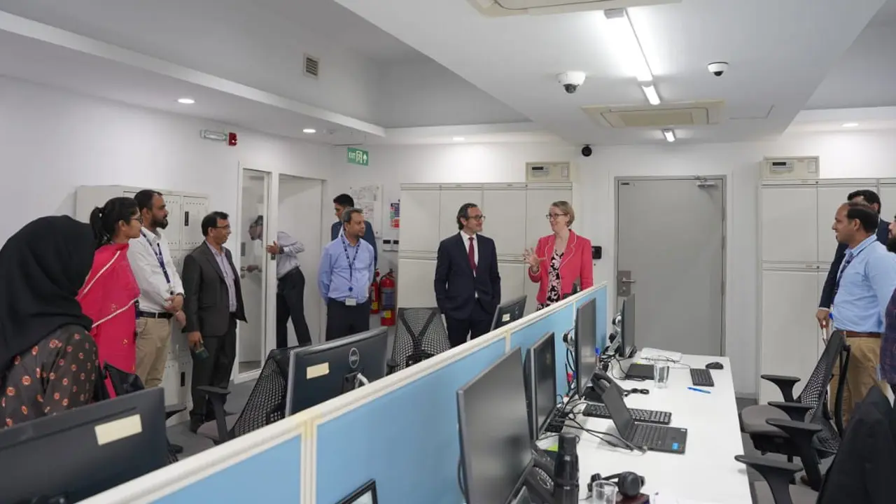 সপ্তাহে দুই দিন ছুটিসহ ব্রিটিশ হাইকমিশনে চাকরি, কর্মস্থল ঢাকা 