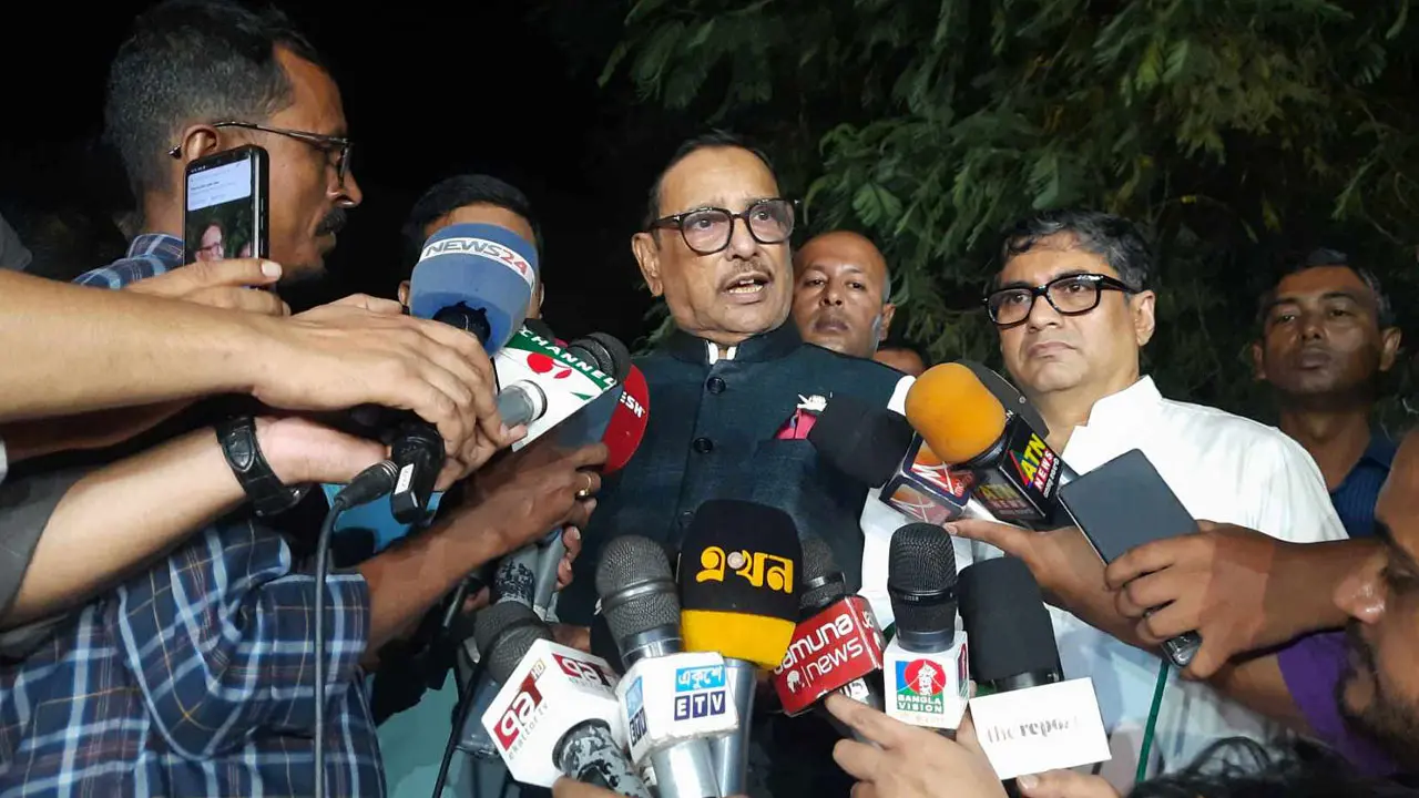 আমরা সংবিধান ছাড়া কারো সিদ্ধান্ত মেনে নেব না