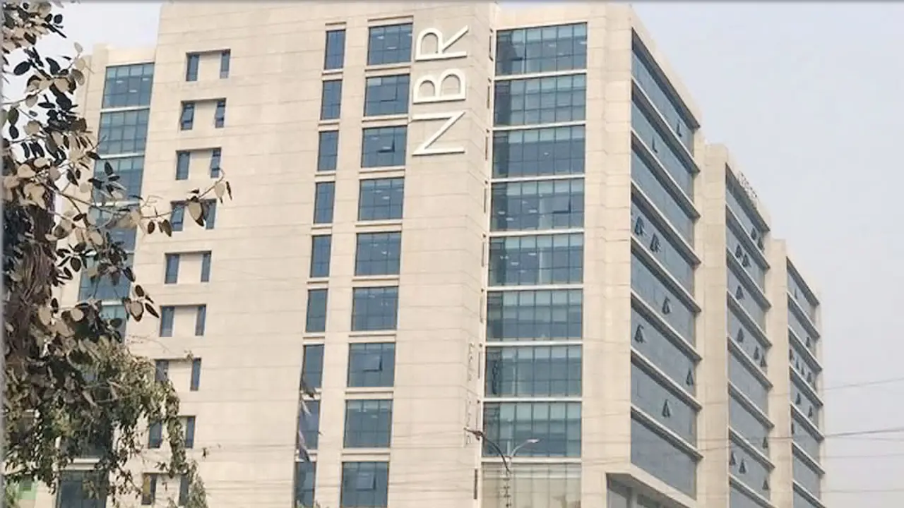 তিন মাসে রাজস্ব ঘাটতি ৮ হাজার কোটি টাকা