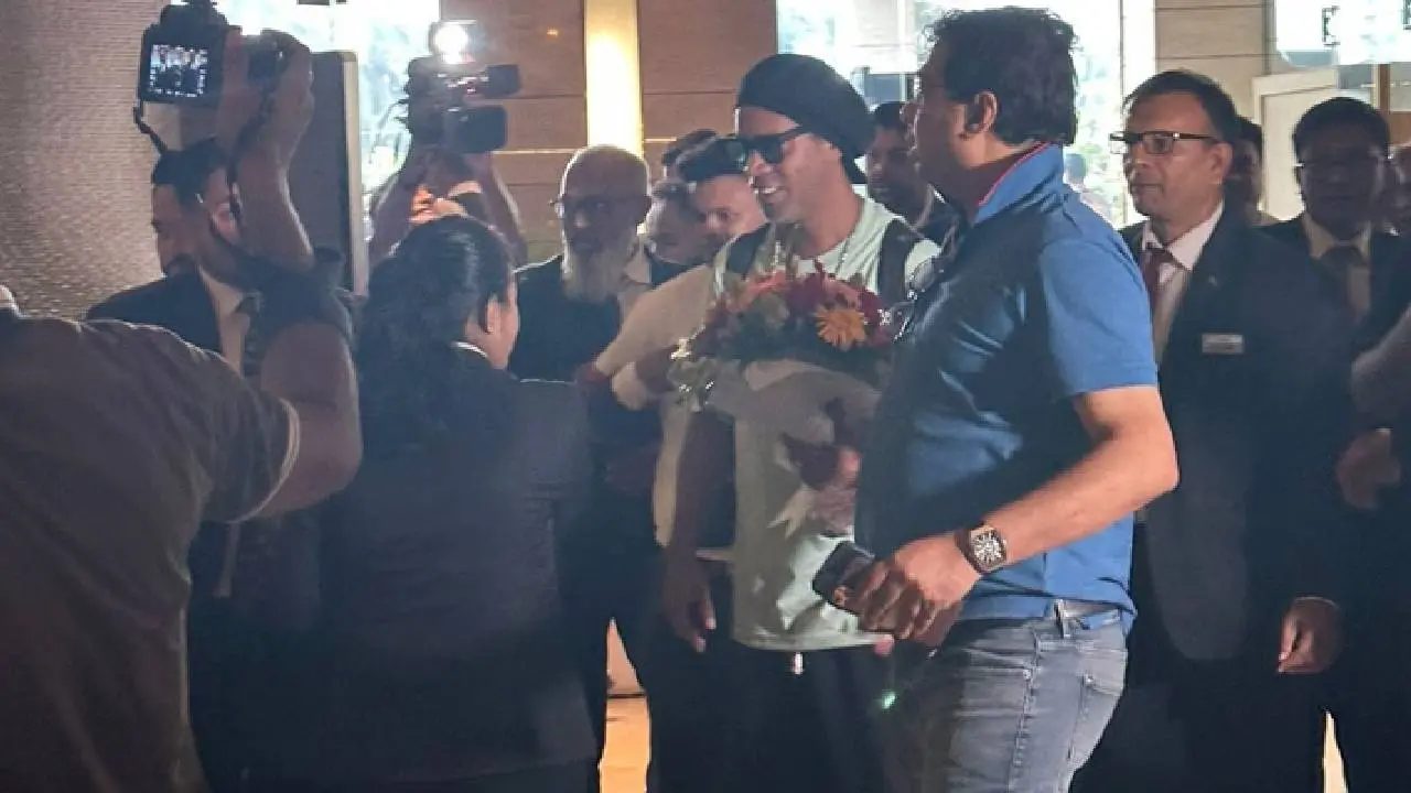 রোনালদিনহোর অনুষ্ঠানে সাংবাদিকদের অপমান, বয়কটের সিদ্ধান্ত
