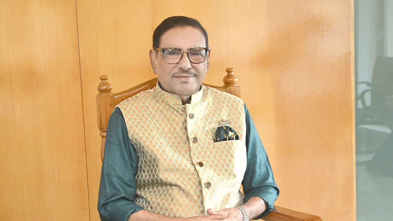 প্রধানমন্ত্রীর বিদেশে চিকিৎসার ব্যাপারে মিথ্যা তথ্য দিয়েছেন ফখরুল