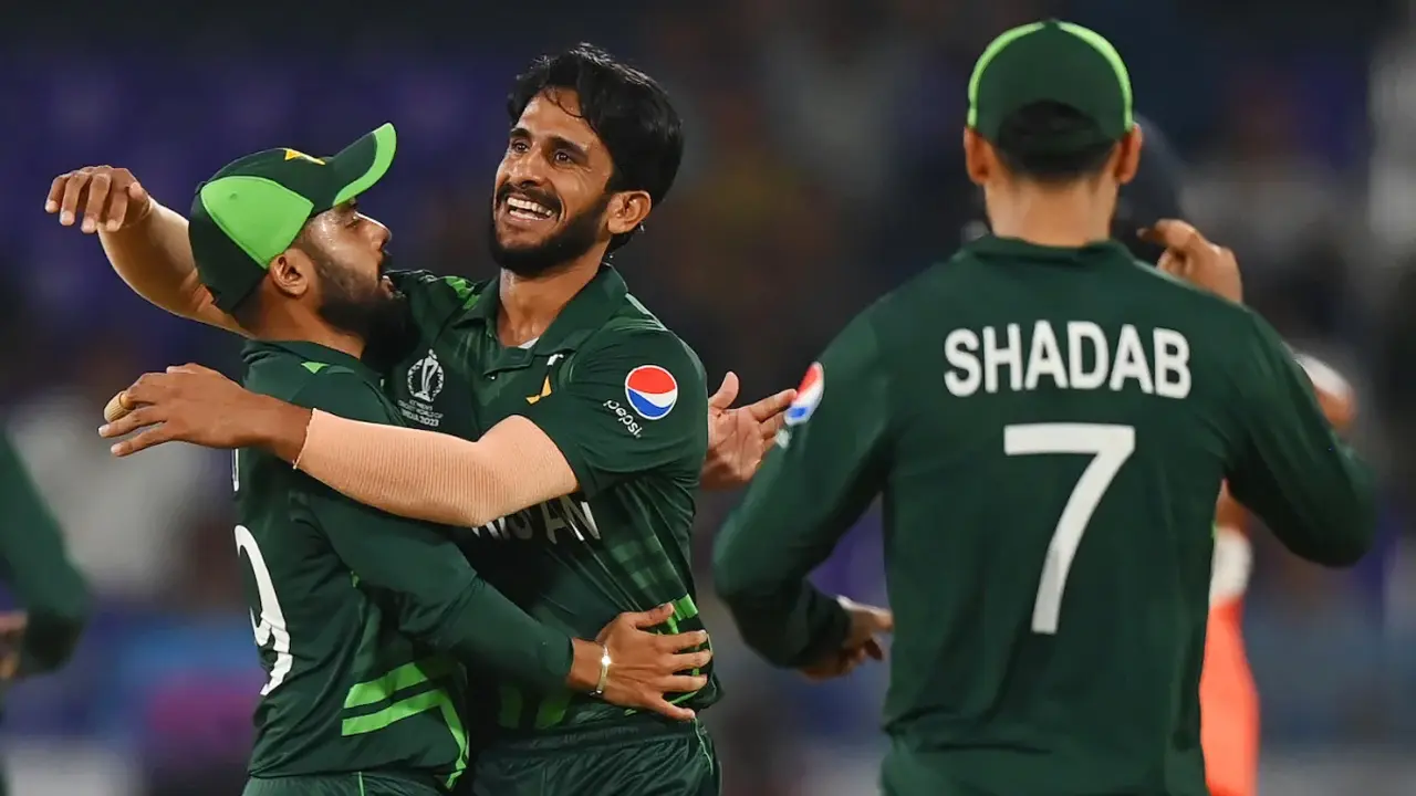 বড় জয়ে বিশ্বকাপে পাকিস্তানের শুভসূচনা 