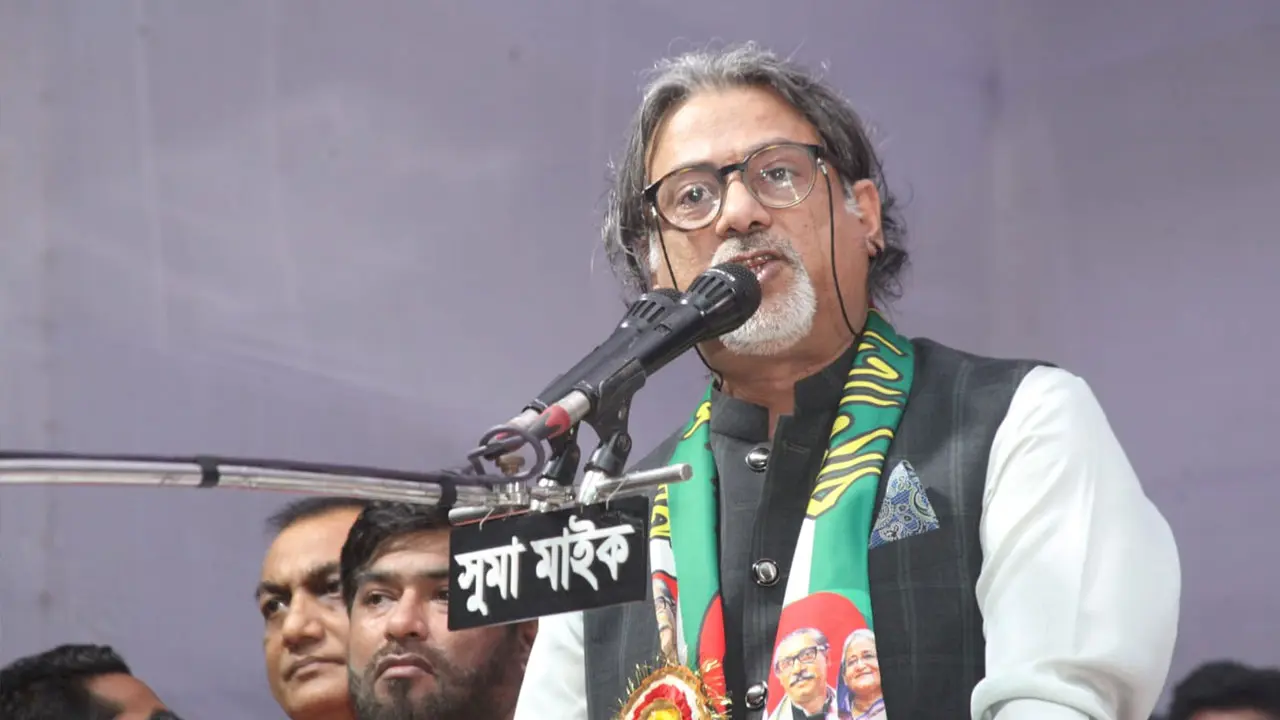 ঘুমিয়ে ঘুমিয়ে পদ সর্বস্ব রাজনীতির দিন শেষ : পরশ