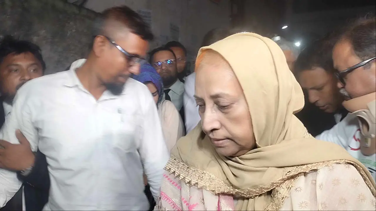 আদালতে গিয়েও মির্জা ফখরুলের সঙ্গে দেখা করতে পারলেন না স্ত্রী