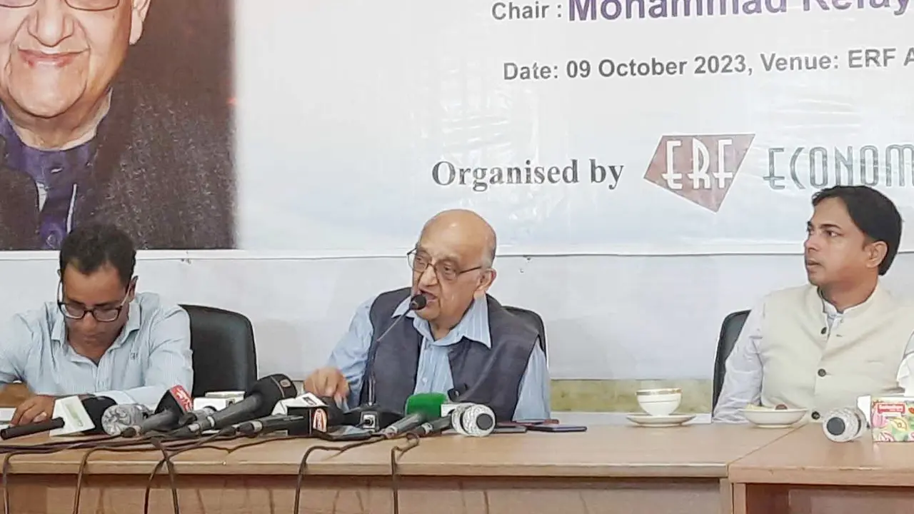 রিজার্ভ ১০ বিলিয়ন ডলারে নামলে বিপদ : রেহমান সোবহান