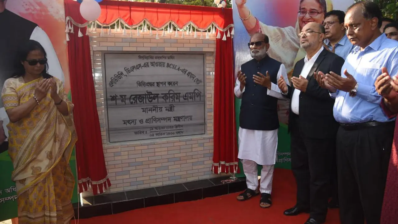 বিএনপি এখন হতাশায় আবোল-তাবোল বলছে : প্রাণিসম্পদ মন্ত্রী