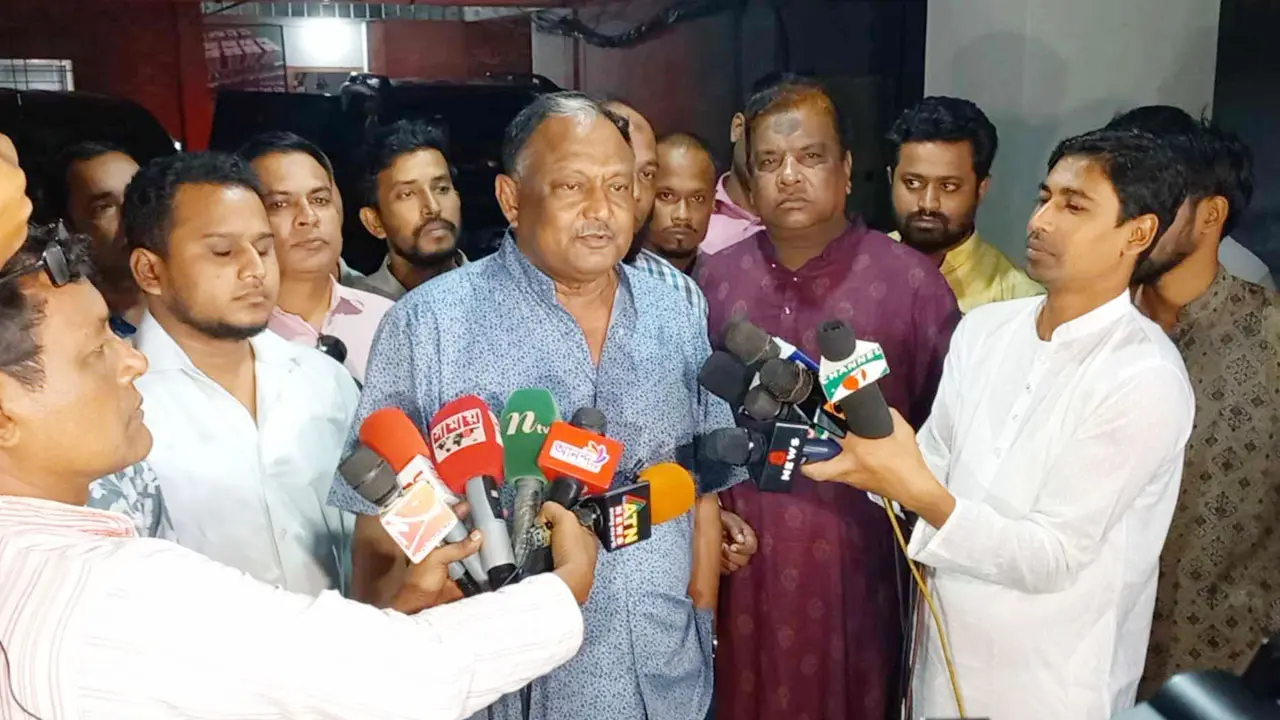 আলু, পেঁয়াজ ও ডিমের নির্ধারিত দাম কার্যকরের চেষ্টা চলছে