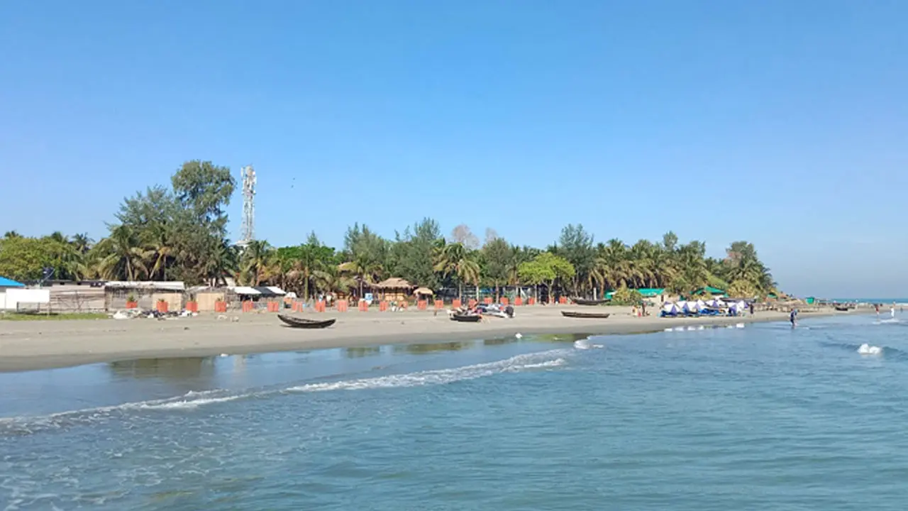তিন দিন ধরে সেন্ট মার্টিনে ২০০ পর্যটক আটকা, খাদ্য সংকট