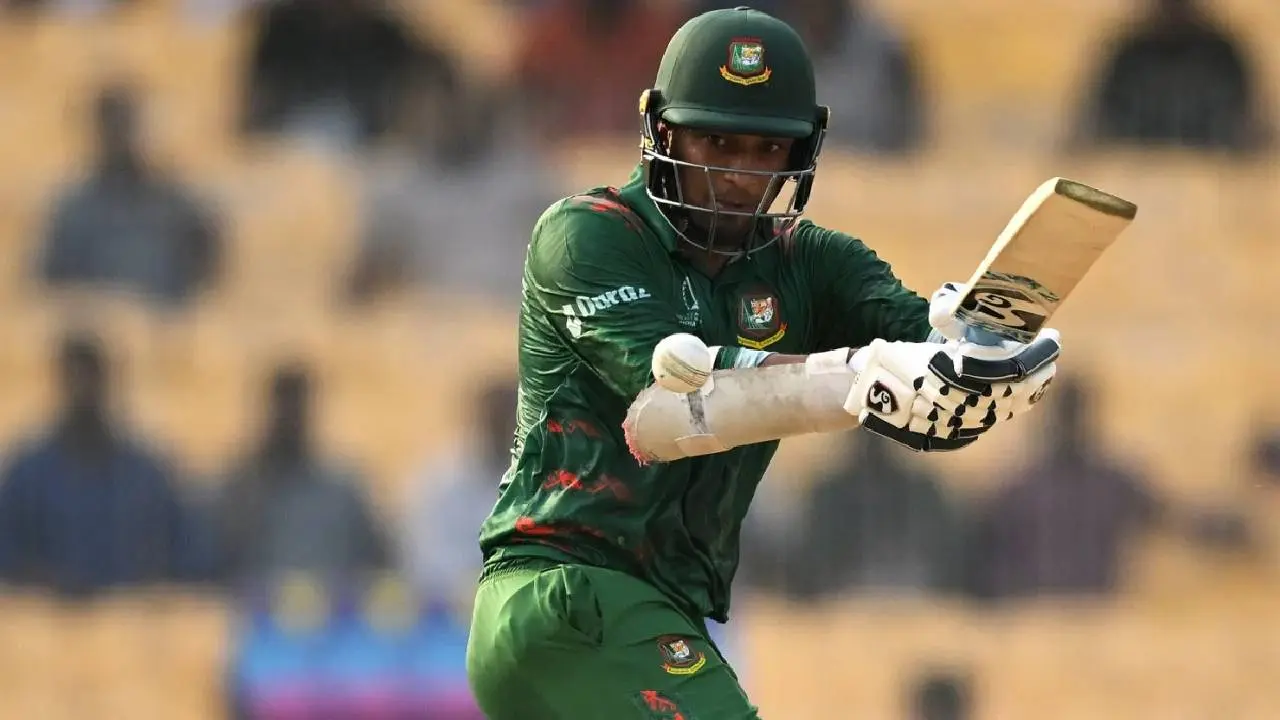 লারা-রানাতুঙ্গাকে ছাড়িয়ে গেলেন সাকিব