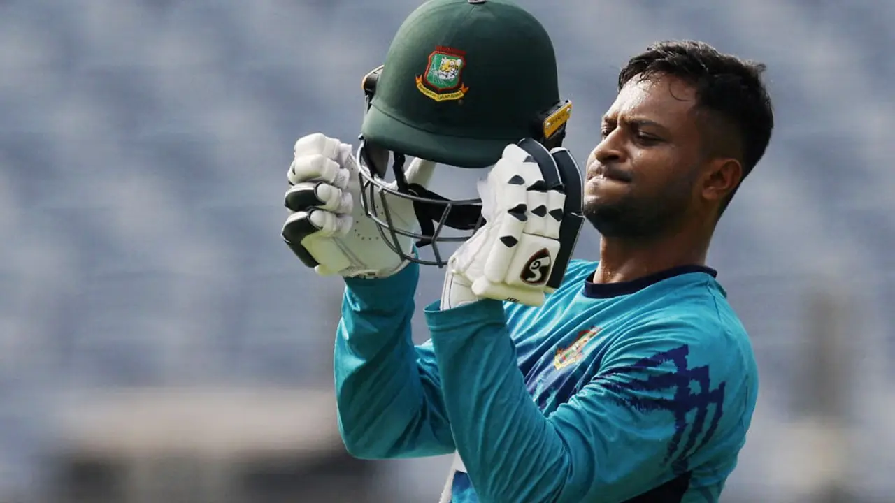 আগামী দুই দিন ঢাকায় যা যা করবেন সাকিব