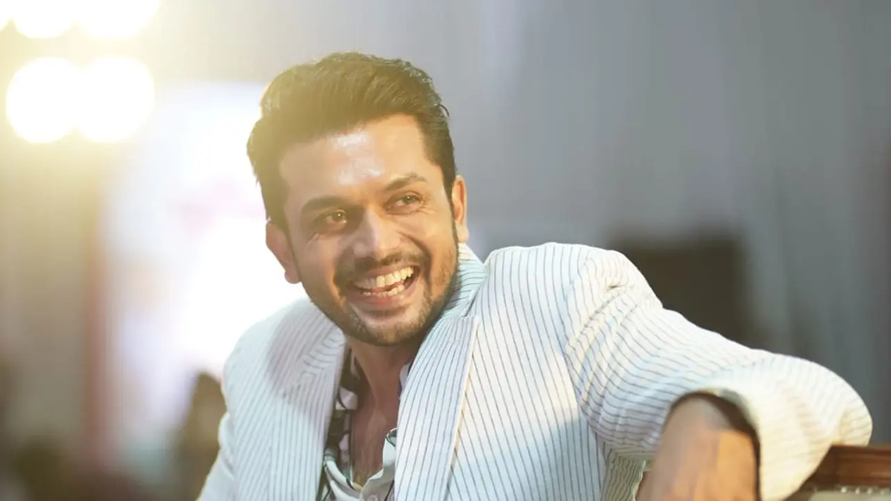 মুম্বাইতে গিয়ে শাহরুখকে দোষারোপ করলেন আরিফিন শুভ!