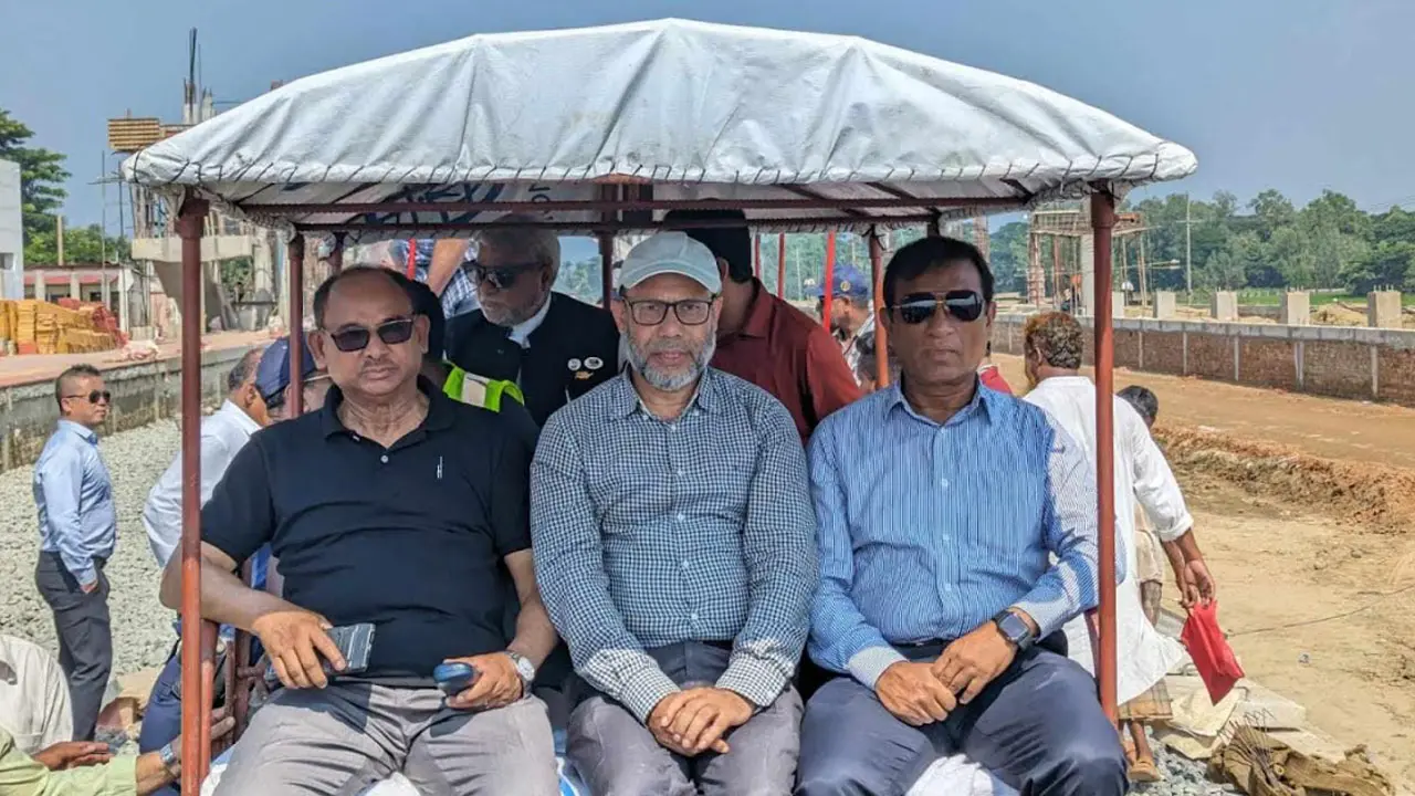 মাতারবাড়ি বন্দরের সঙ্গে যুক্ত হবে চট্টগ্রাম-কক্সবাজার রেললাইন