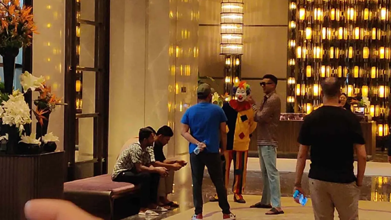 ভারত ম্যাচের আগে ঘুরে বেড়াচ্ছেন তাসকিন-মাহমুদউল্লাহরা