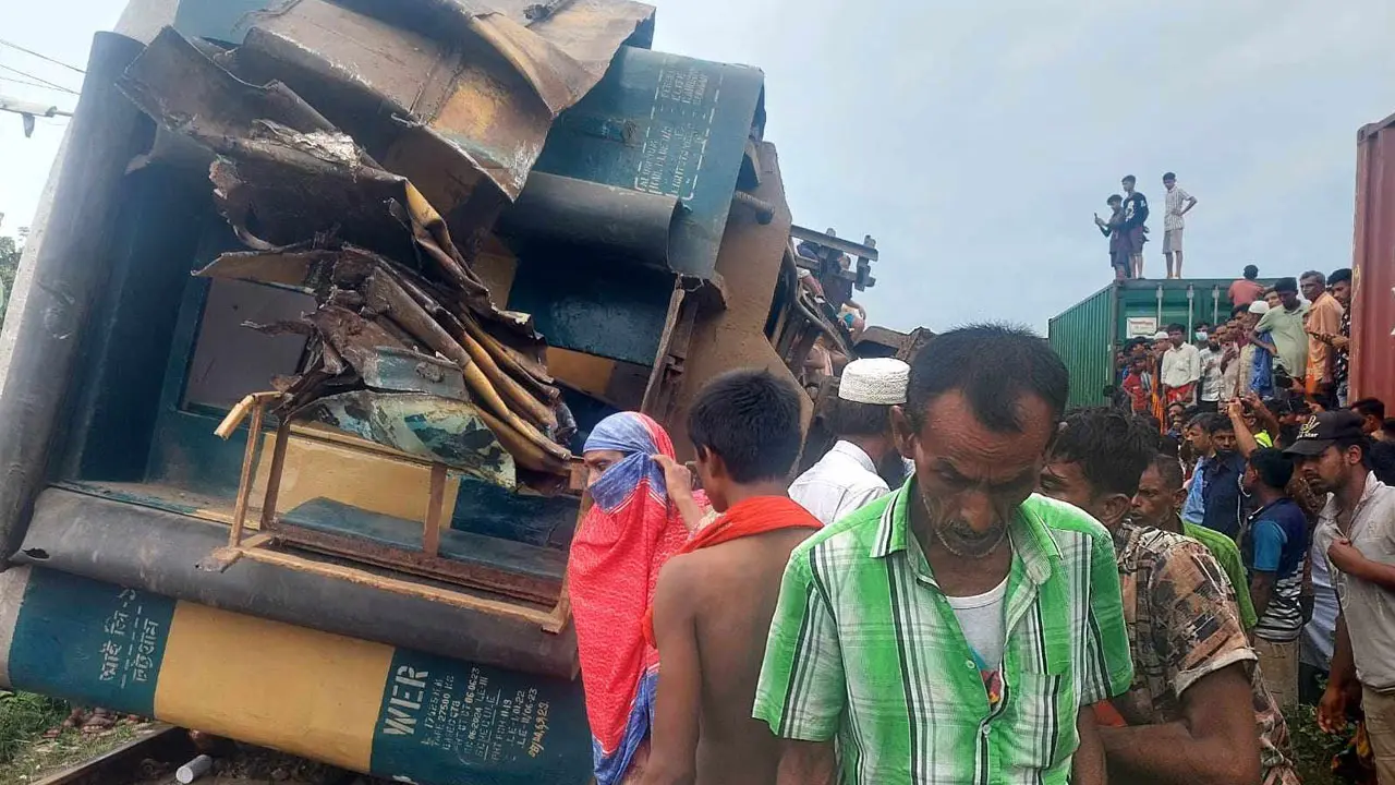 ভৈরবে হতাহতের সংখ্যা শতাধিক হতে পারে