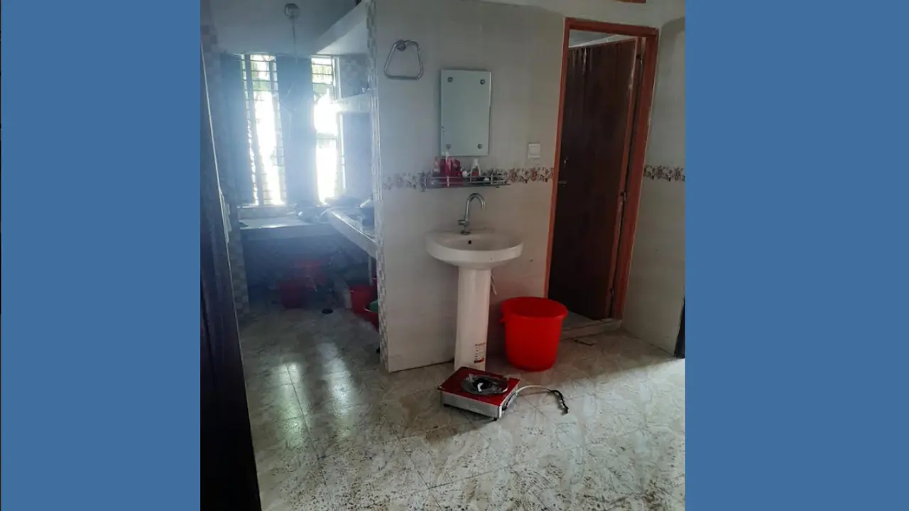দিয়াশলাই জ্বালাতেই জ্বলে উঠল আগুন, শিশুসহ দগ্ধ ৩