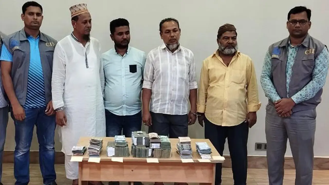 দুই মানি এক্সচেঞ্জ প্রতিষ্ঠান থেকে ৭৪ লাখ টাকা জব্দ, গ্রেপ্তার ৪