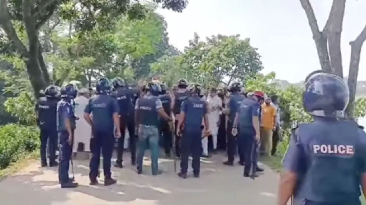নেত্রকোণায় আ.লীগ-বিএনপি সংঘর্ষ, আহত অর্ধশত