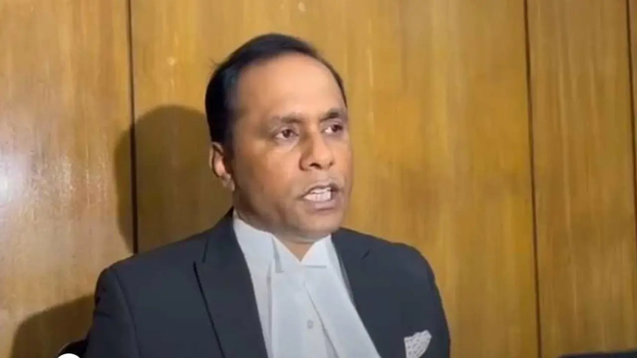 ‘খালেদা জিয়াকে বিদেশে নিতে ফের আবেদন চাওয়া অমানবিক’