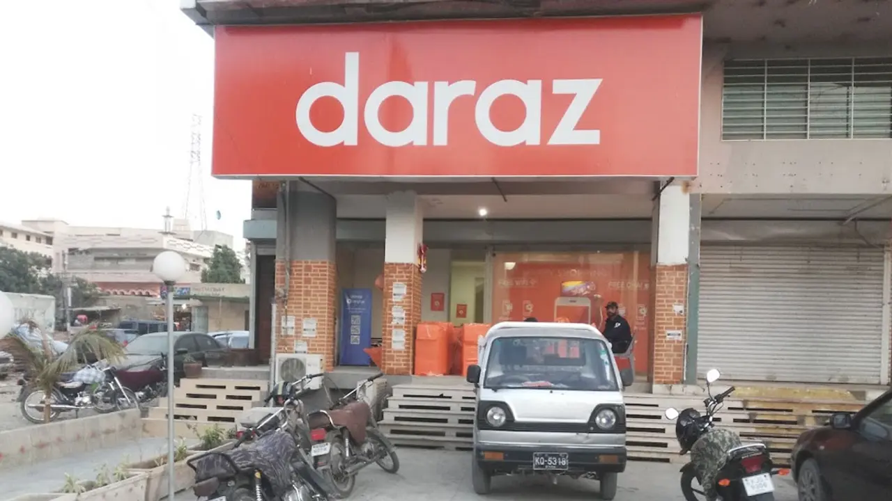 লোকবল নিচ্ছে দারাজ বাংলাদেশ