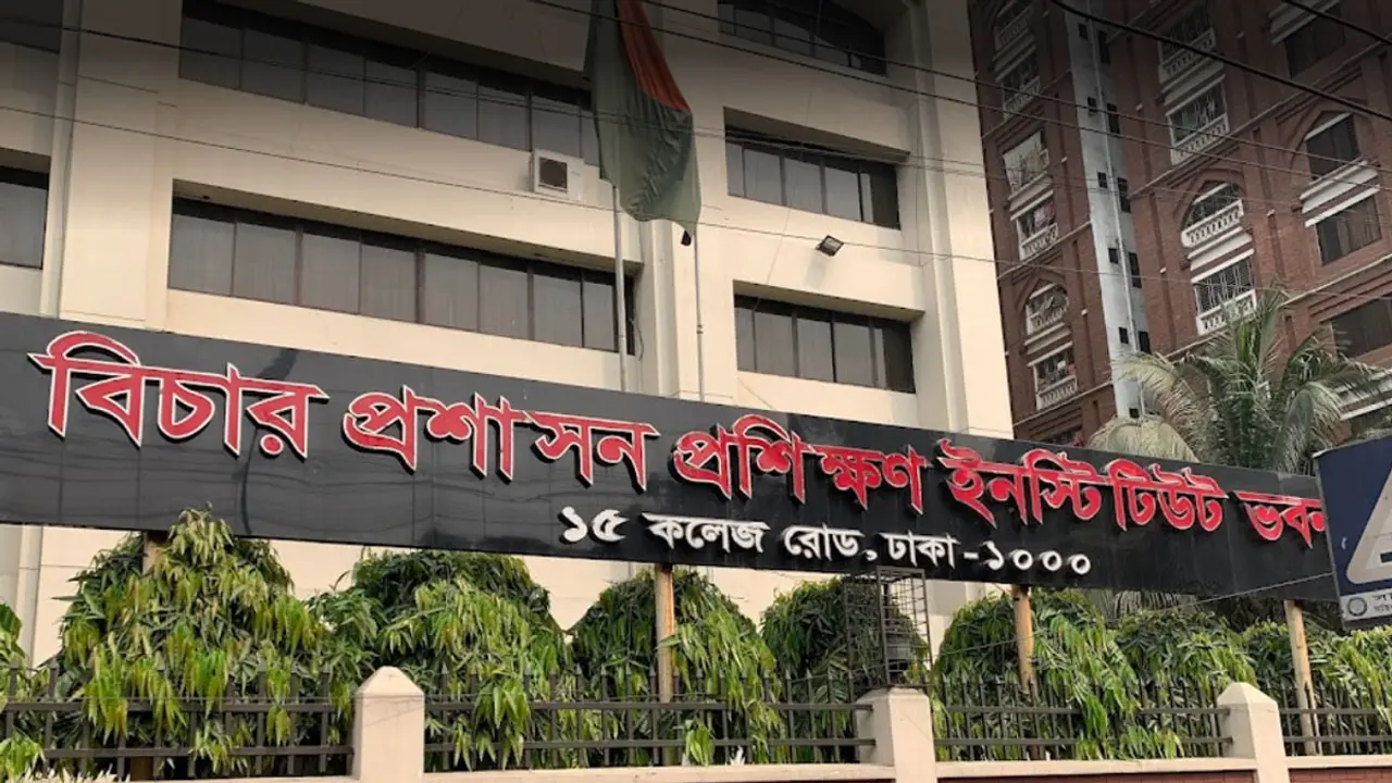 এইচএসসি পাসে চাকরি দিচ্ছে আইন কমিশন, চলছে আবেদন 