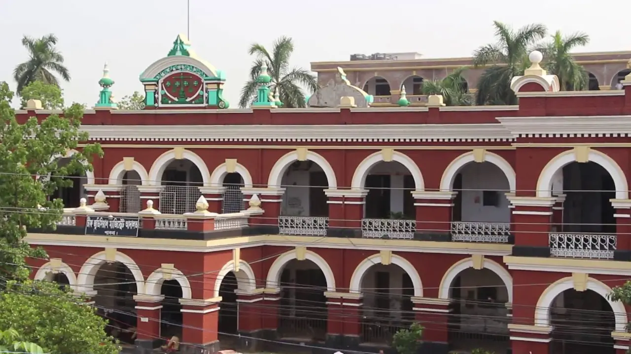 জুডিশিয়াল ম্যাজিস্ট্রেট কার্যালয়ে চাকরি, নেবে ২১ জন