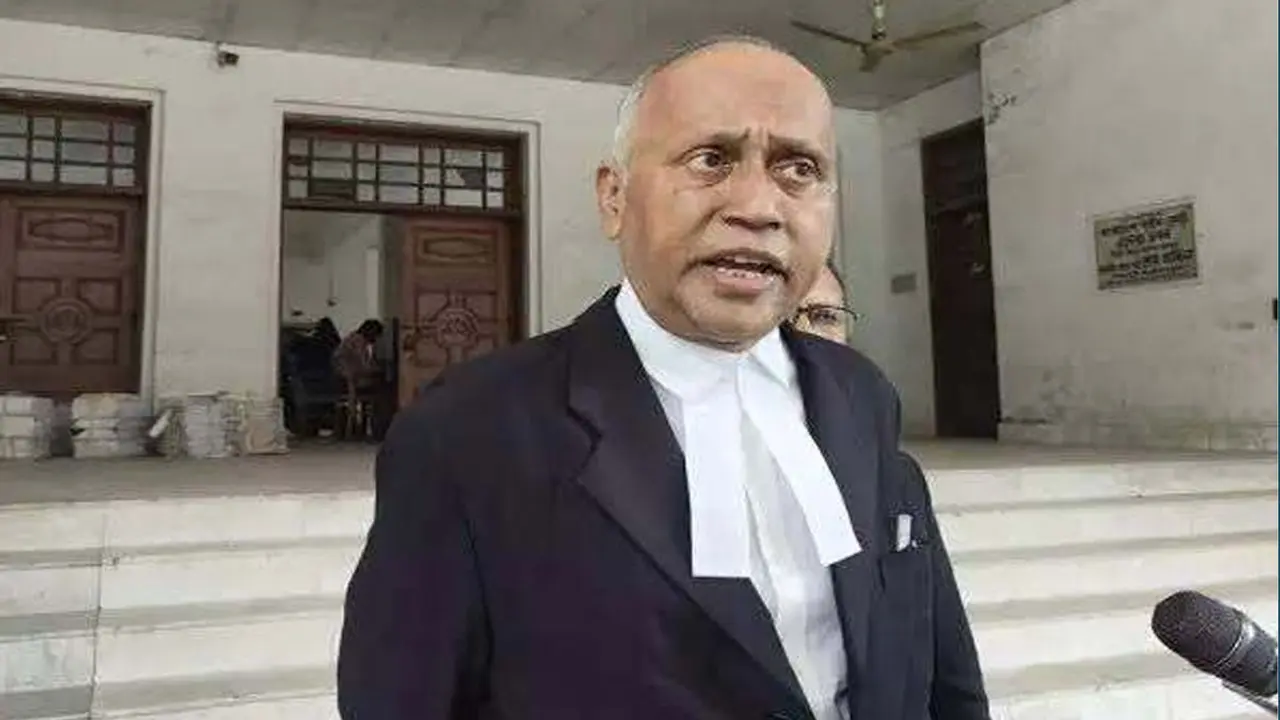 অভিমান ভেঙে ইউনূসের বিপক্ষে লড়বেন খুরশীদ আলম খান